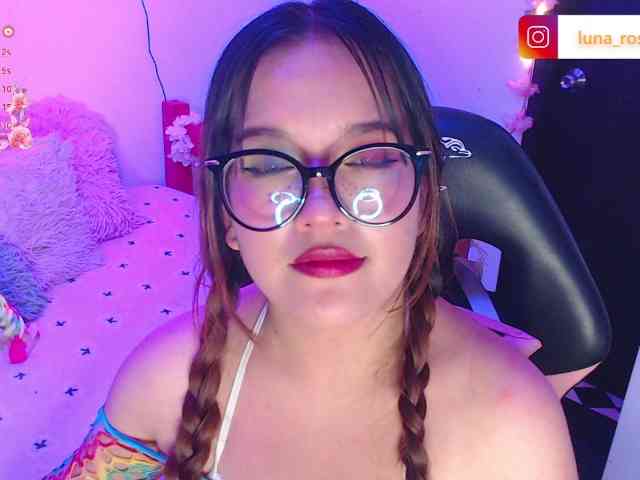 Dollielove webcam