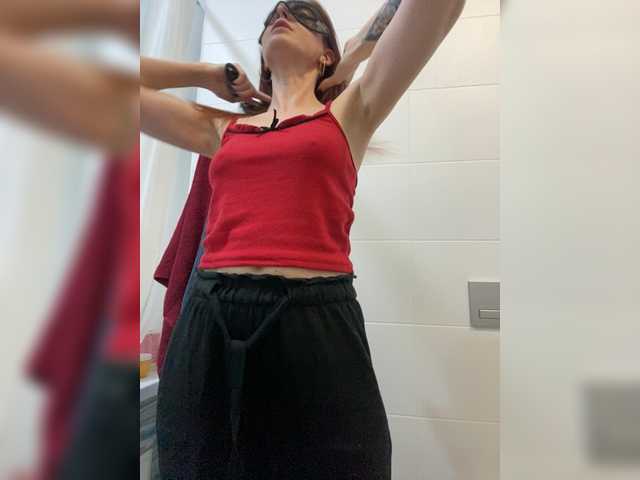 Katti-Sweet's BongaCams show and profile