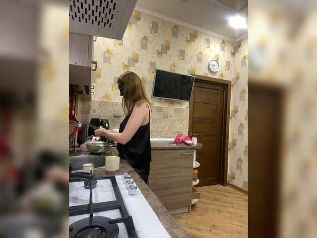 Katti-Sweet's BongaCams show and profile