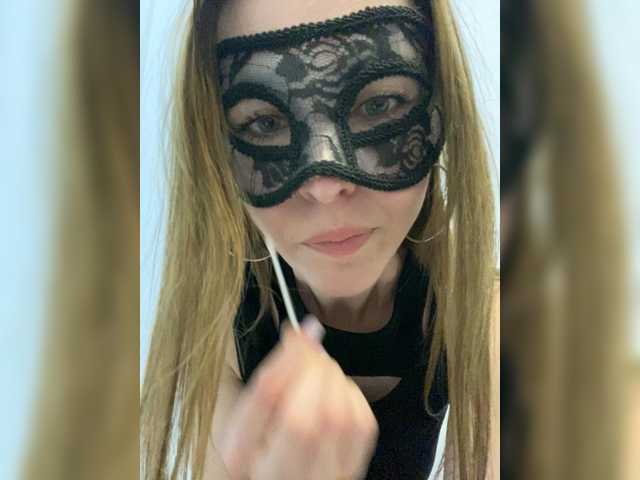 Katti-Sweet's BongaCams show and profile