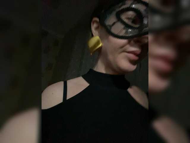 Katti-Sweet's BongaCams show and profile