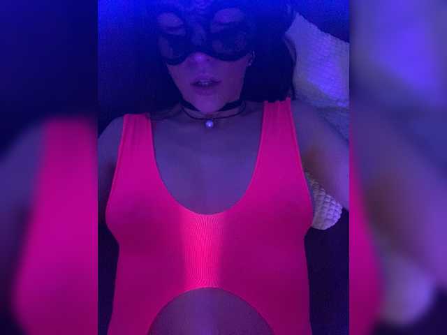 Katti-Sweet's BongaCams show and profile