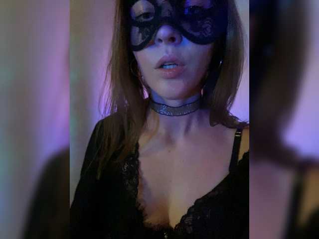 Katti-Sweet's BongaCams show and profile