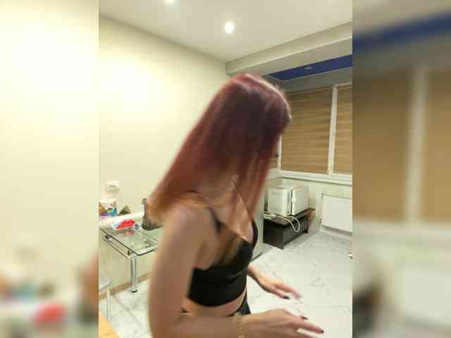 SheisArt webcam