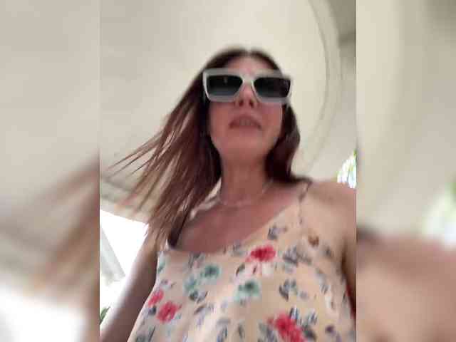 Katti-Sweet webcam