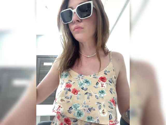 Katti-Sweet webcam