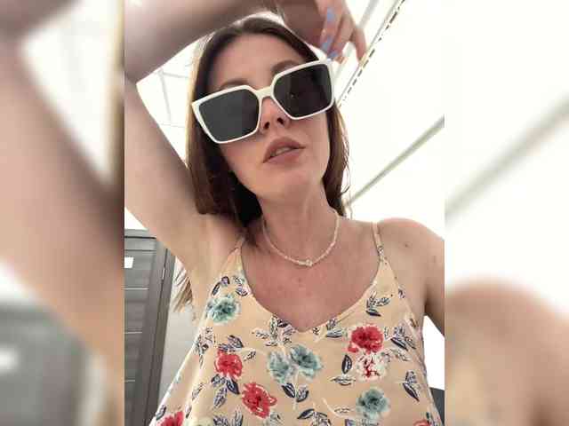 Katti-Sweet webcam