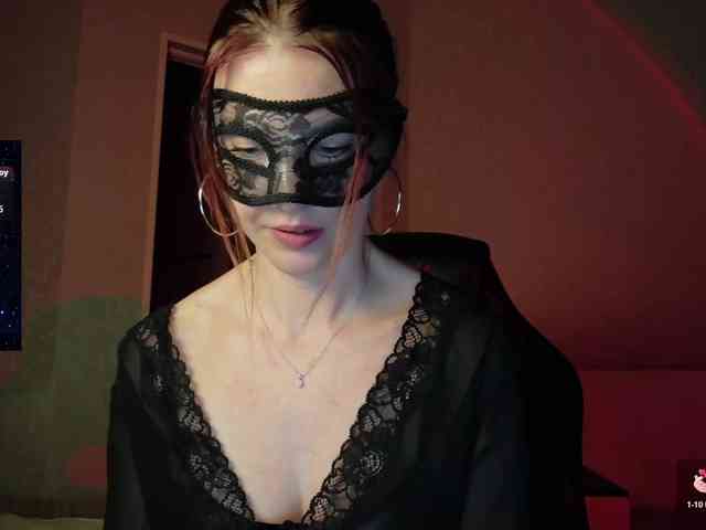 SheisArt webcam