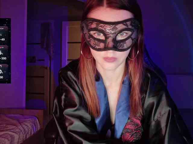 SheisArt webcam