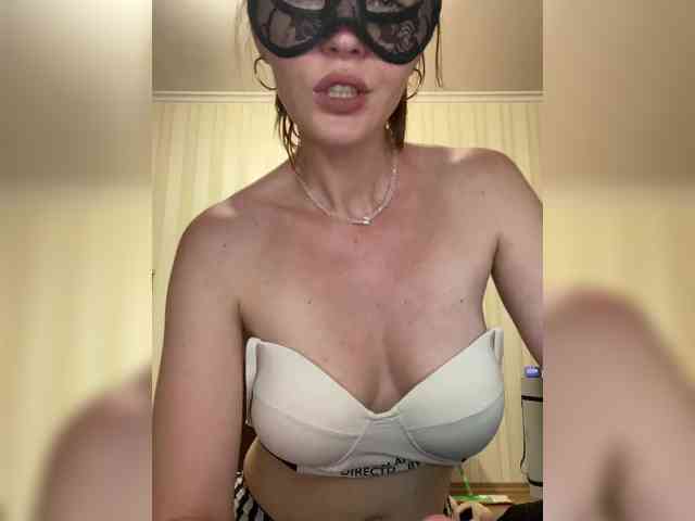 Katti-Sweet webcam