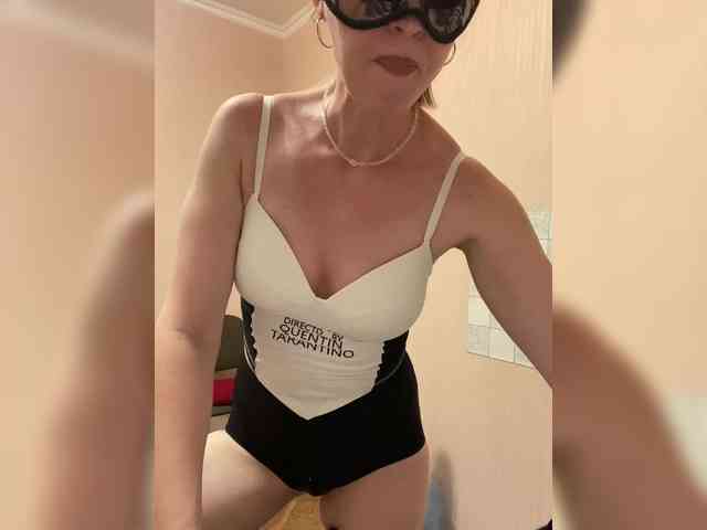Katti-Sweet webcam