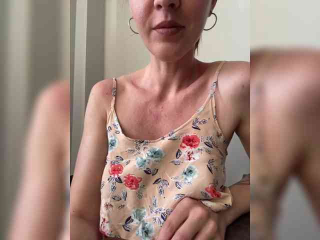 Katti-Sweet webcam