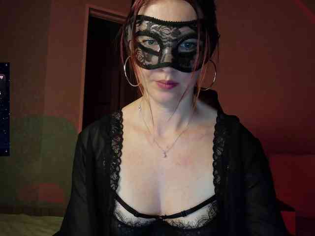 SheisArt webcam