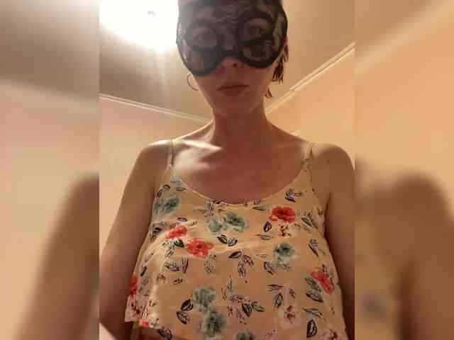 Katti-Sweet webcam