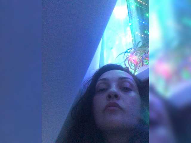 Sarmiya's BongaCams show and profile