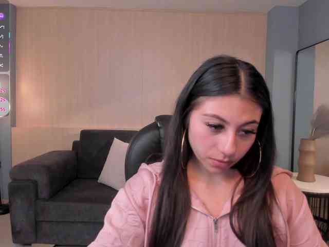 EsmeraldaGrace webcam