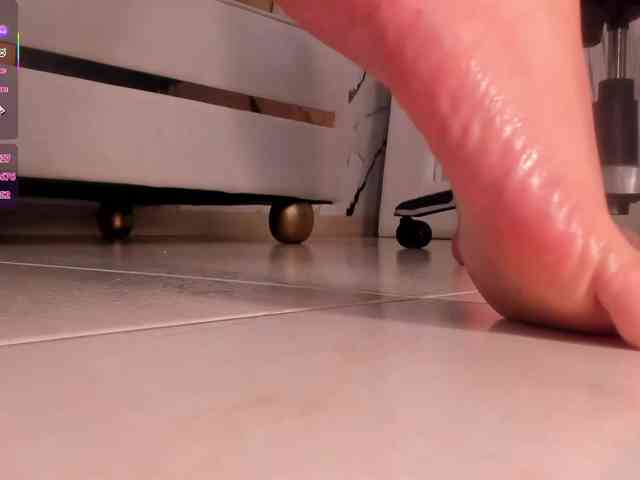 EsmeraldaGrace webcam
