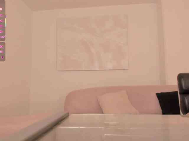 EsmeraldaGrace webcam