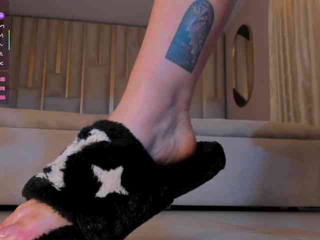 EsmeraldaGrace webcam