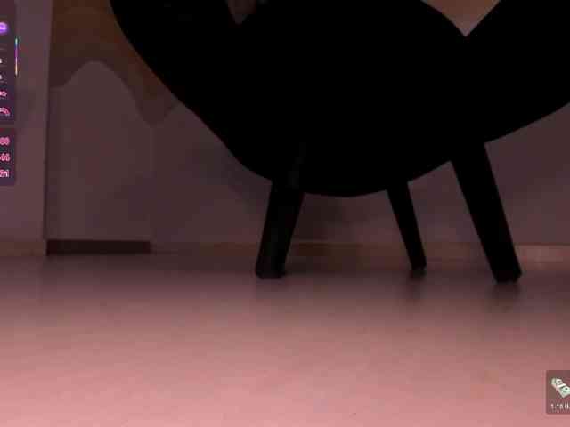 EsmeraldaGrace webcam