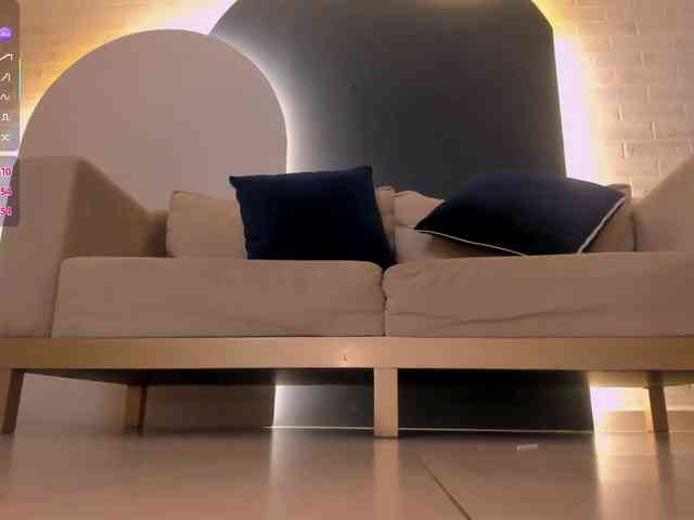 EsmeraldaGrace webcam