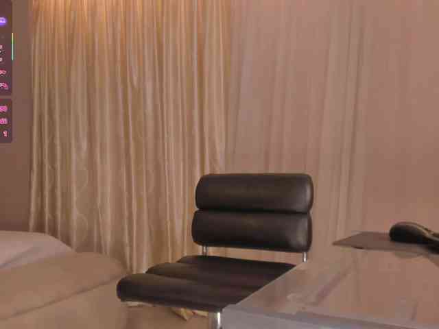 EsmeraldaGrace webcam