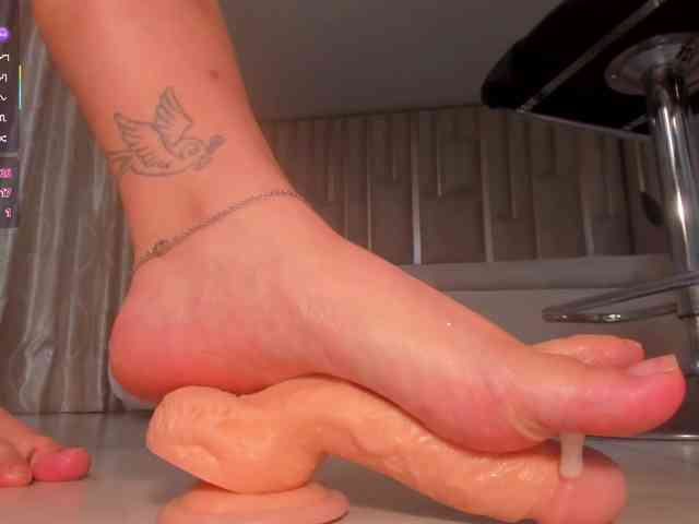 EsmeraldaGrace webcam