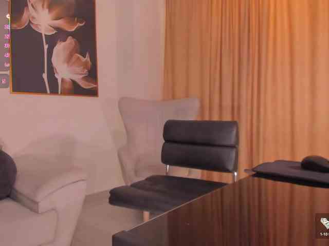 EsmeraldaGrace webcam