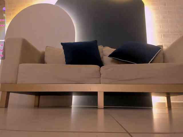 EsmeraldaGrace webcam