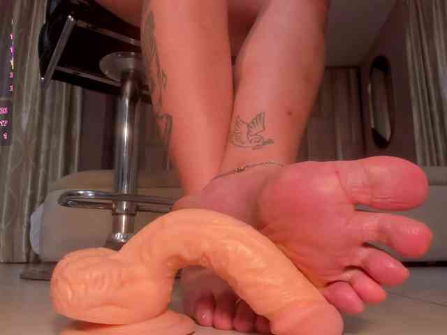 EsmeraldaGrace webcam