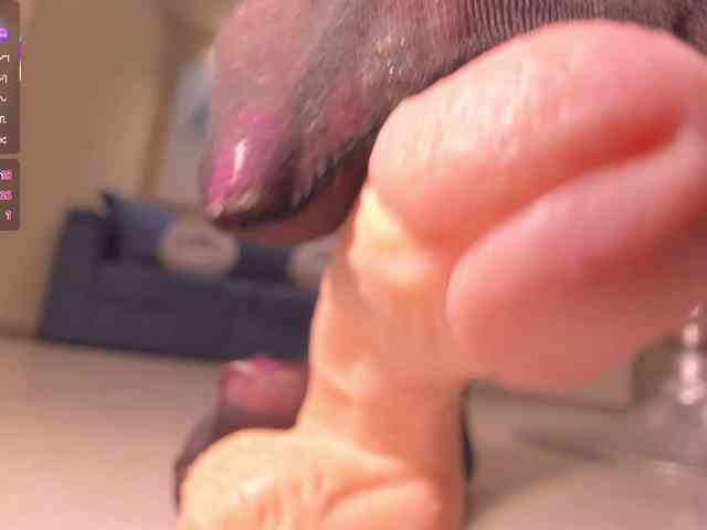 EsmeraldaGrace webcam