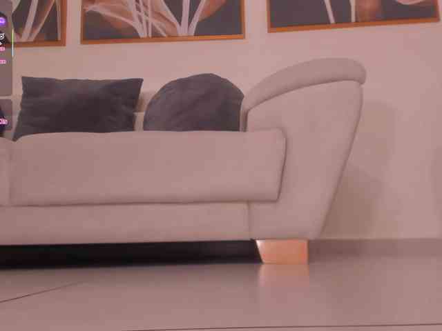 EsmeraldaGrace webcam