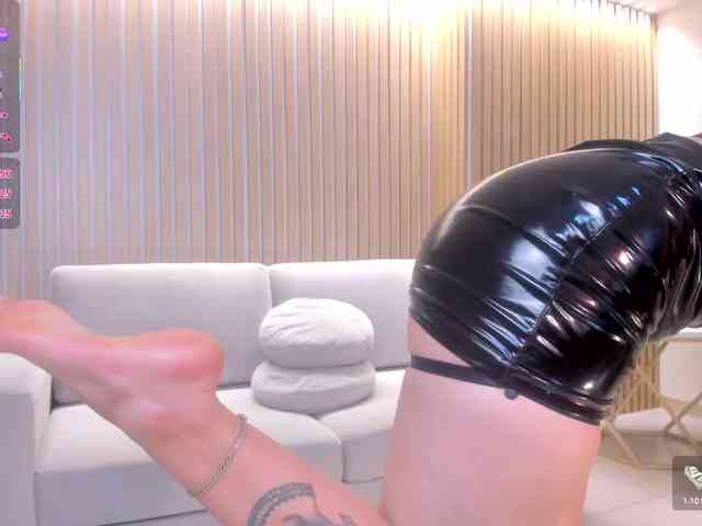 EsmeraldaGrace webcam