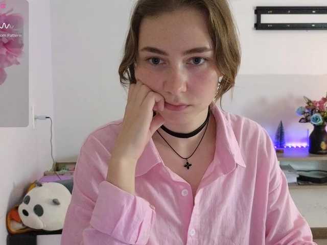 KUQOSA Live Cam on BongaCams