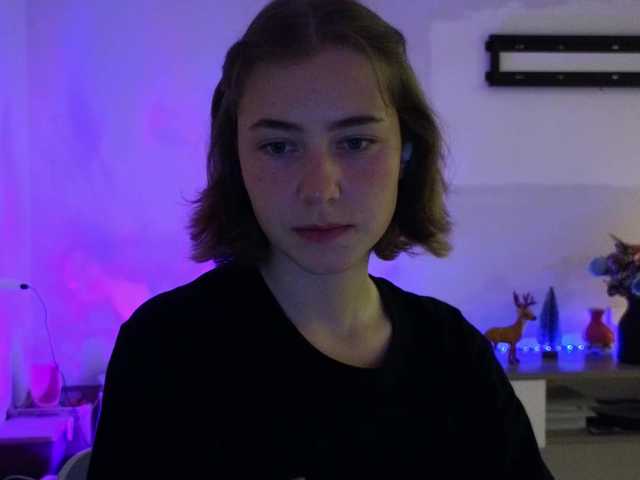 KUQOSA's BongaCams show and profile