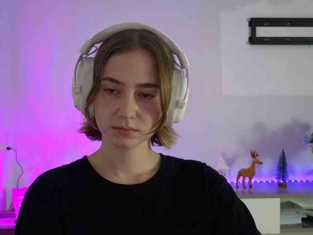 KUQOSA Live Webcam on BongaCams