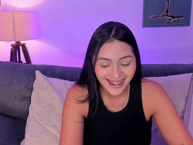 AmbarJames's BongaCams show and profile