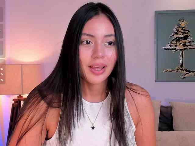 AmbarJames webcam