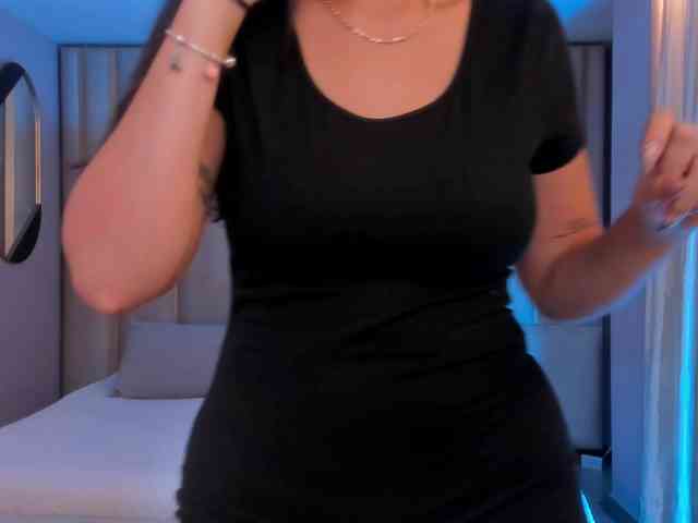 AmbarJames Live Webcam on BongaCams