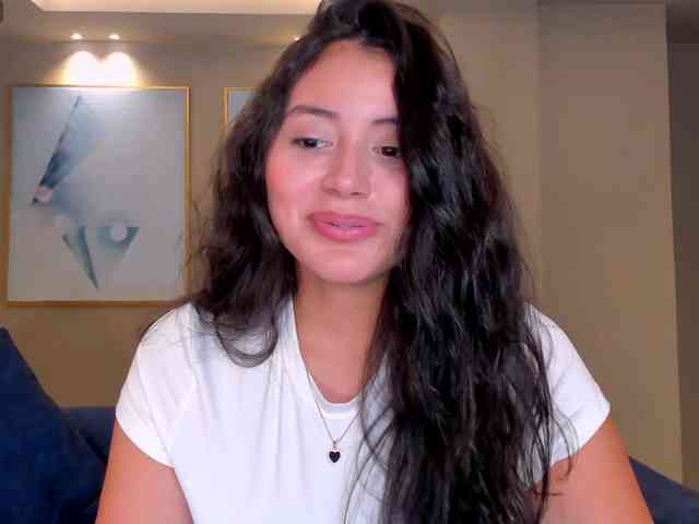 AmbarJames webcam