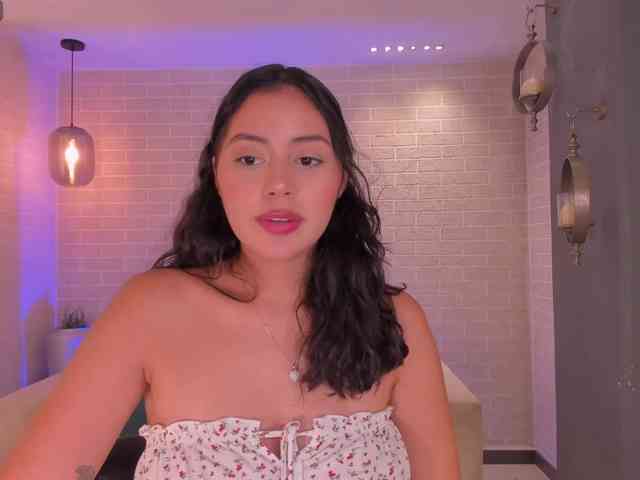 AmbarJames webcam