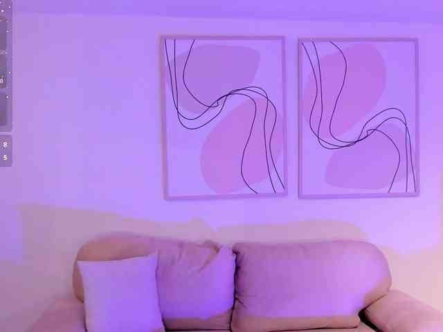 AmbarJames webcam