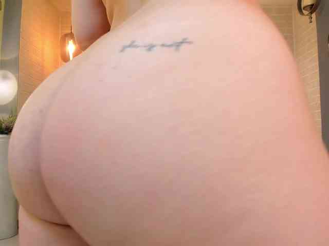 MartinaBelle webcam