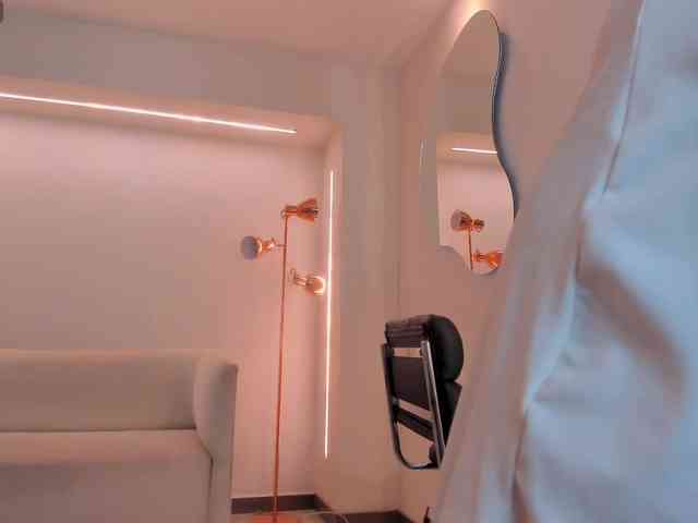 MartinaBelle webcam