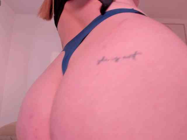 MartinaBelle webcam