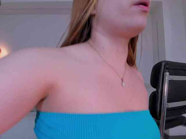 MartinaBelle webcam