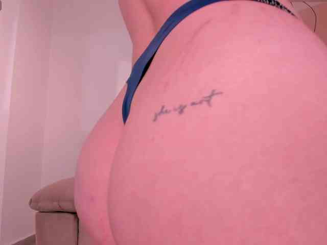 MartinaBelle webcam