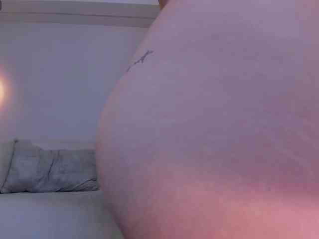 MartinaBelle webcam