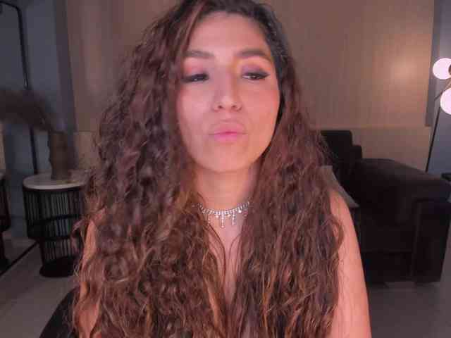 ElizabethDoll webcam