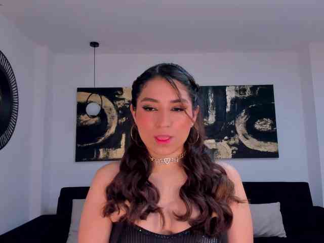 ElizabethDoll webcam